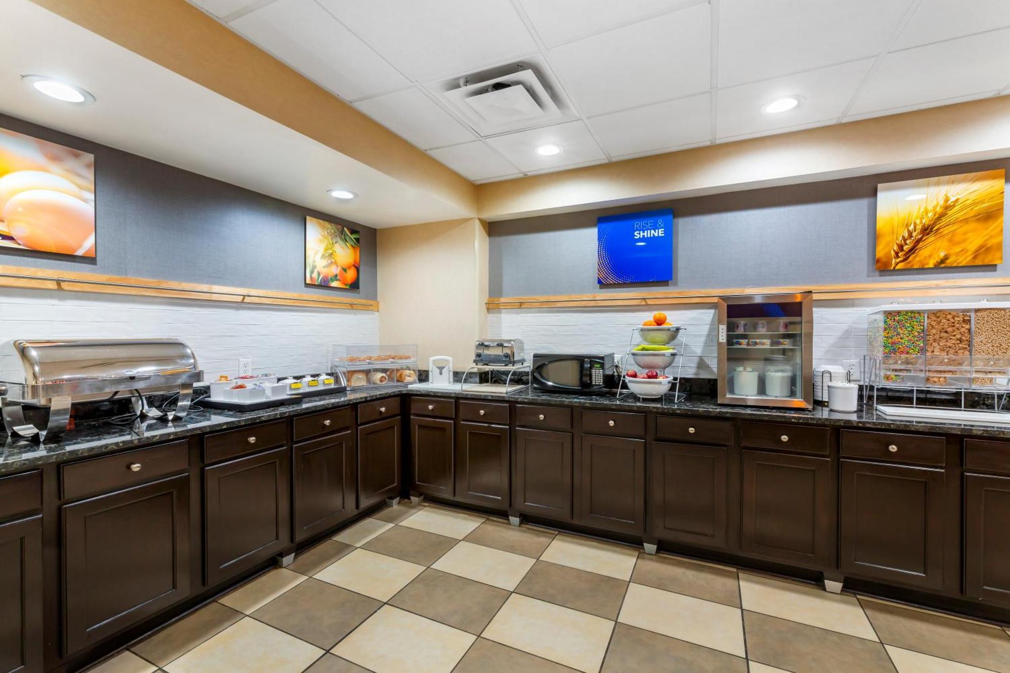 Comfort Inn, Cleveland South - Richfield Luaran gambar